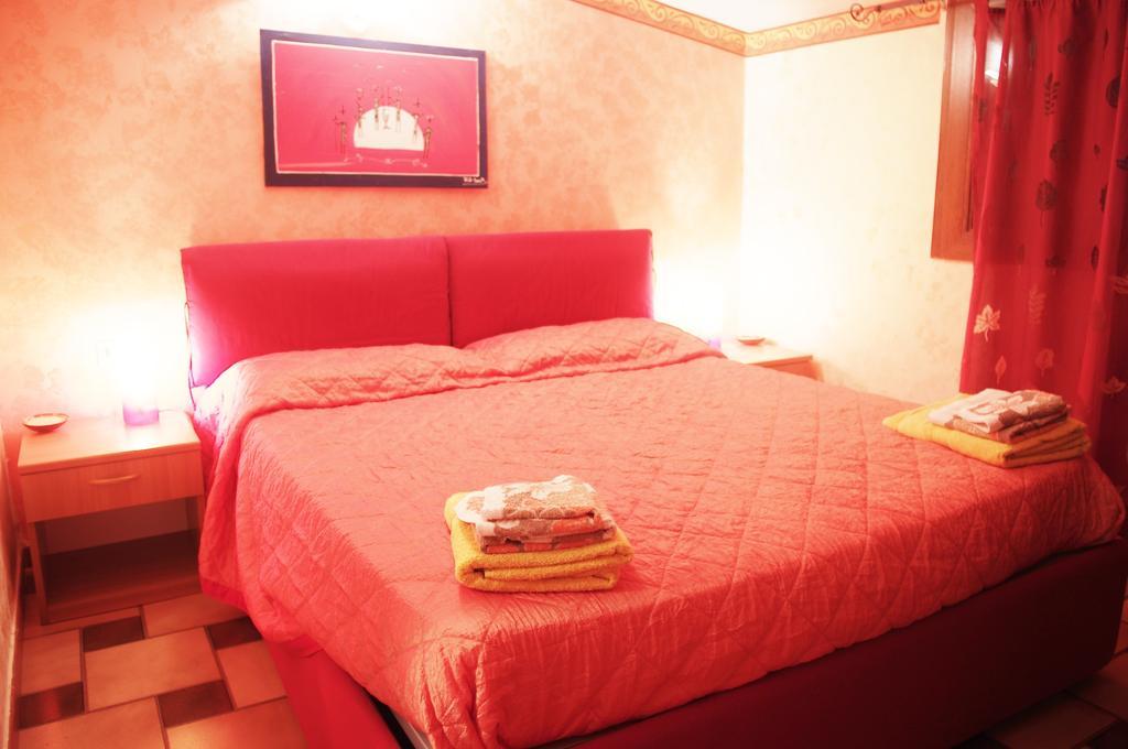 B&B Fantar House Carbonia Rum bild